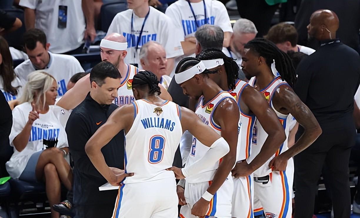  今夜里昂手感冰凉——NBA季后赛节点到来，媒体盛赞，细节决定成败