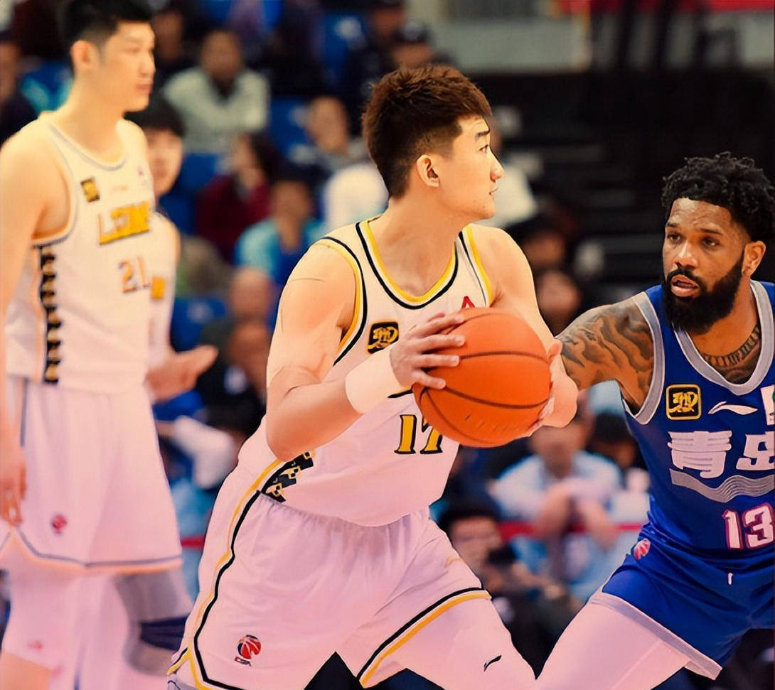 加时末段突围战来临，广厦男篮围绕欧联遗憾出局，压力陡增，赛季目标并未改变的简单介绍